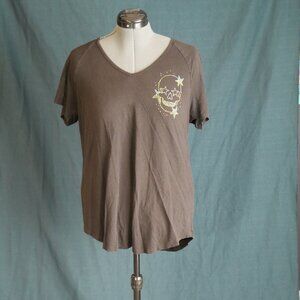 Torrid size 2 active shirt with rainbow skull